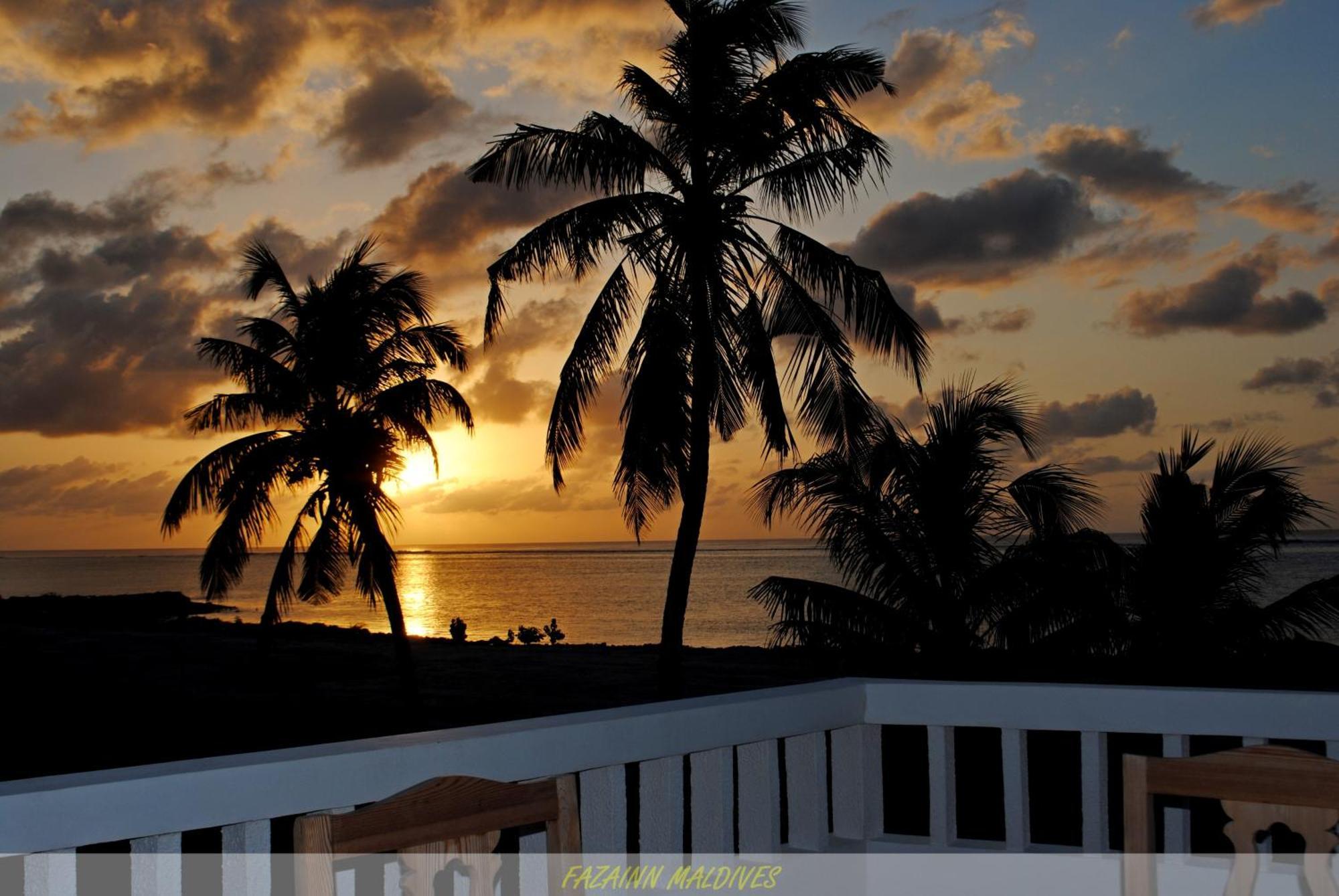 Faza View Inn, Maafushi Exteriör bild