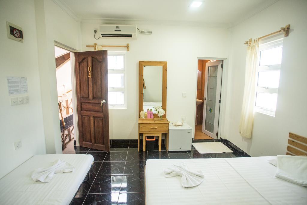 Faza View Inn, Maafushi Exteriör bild