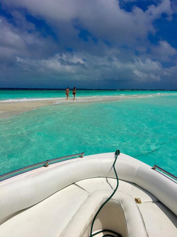 Faza View Inn, Maafushi Exteriör bild