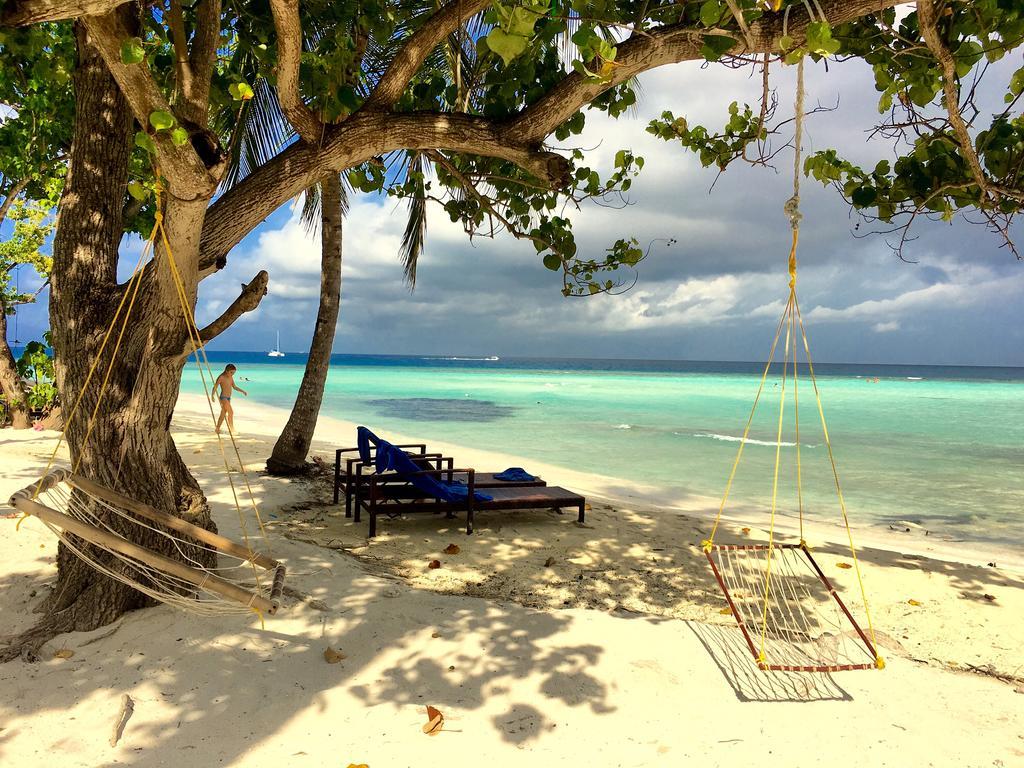 Faza View Inn, Maafushi Exteriör bild
